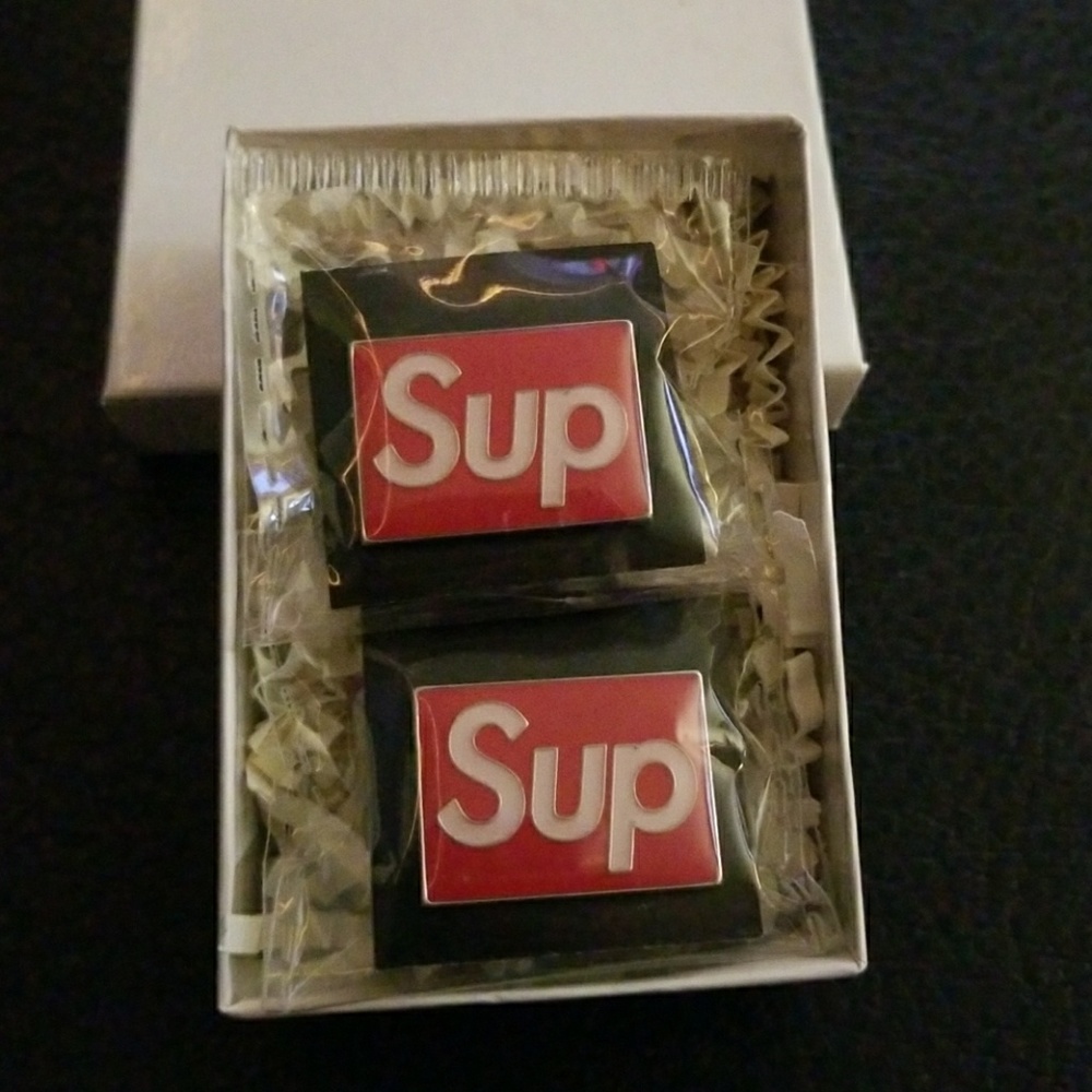 1 Hat Pins